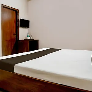 Golden Deluxe Delhi (National Capital Territory of India)